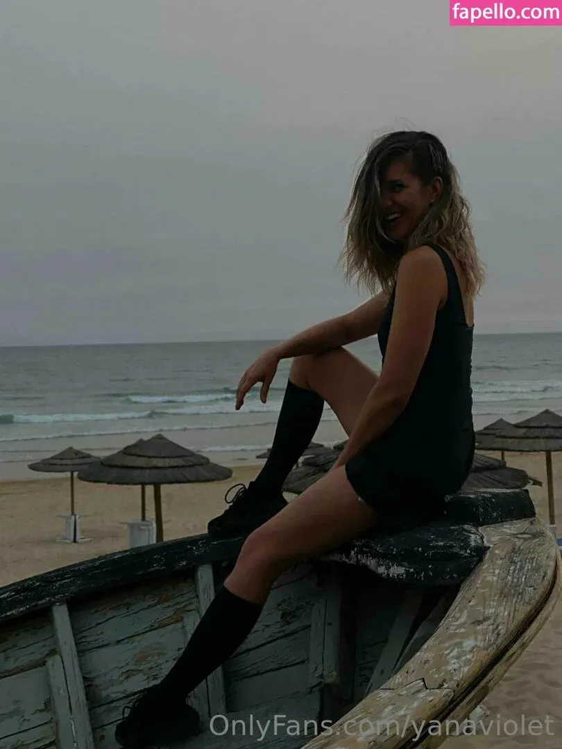 Yanae / bylkamonic / yanaviolet Onlyfans Photo Gallery 