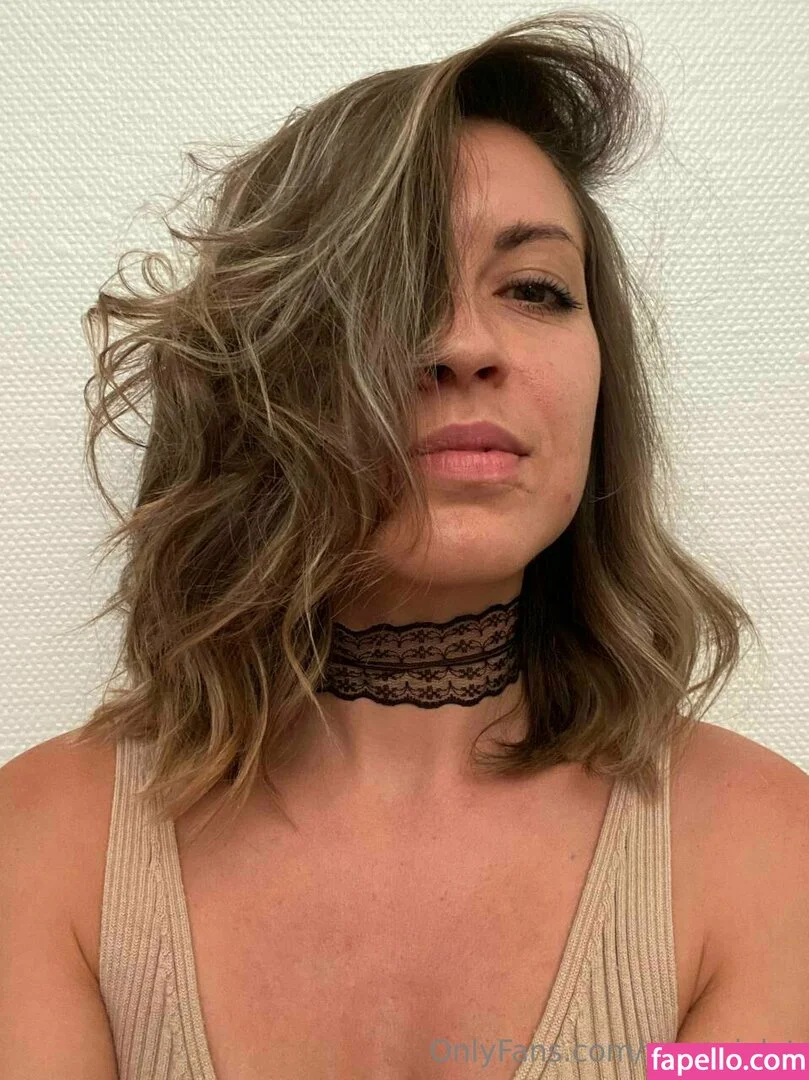 Yanae / bylkamonic / yanaviolet Onlyfans Photo Gallery 