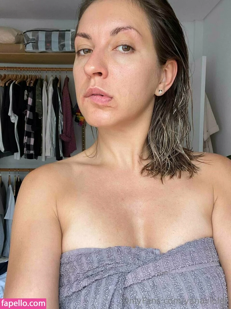 Yanae / bylkamonic / yanaviolet Onlyfans Photo Gallery 