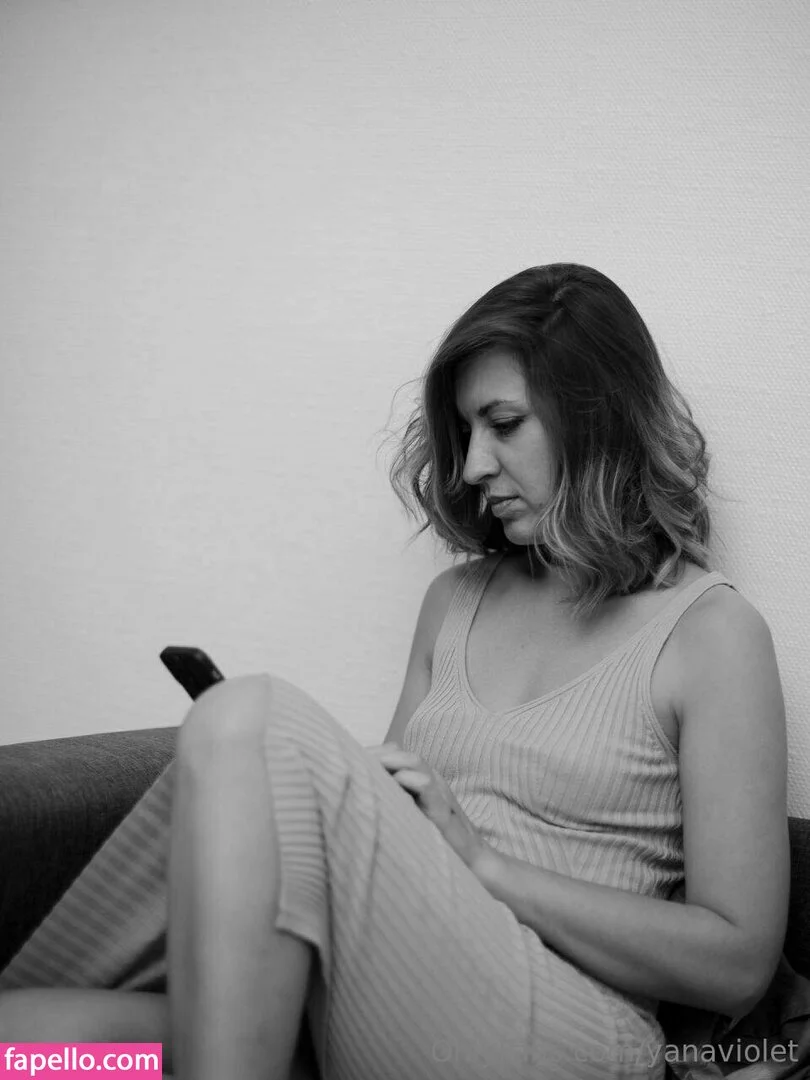 Yanae / bylkamonic / yanaviolet Onlyfans Photo Gallery 