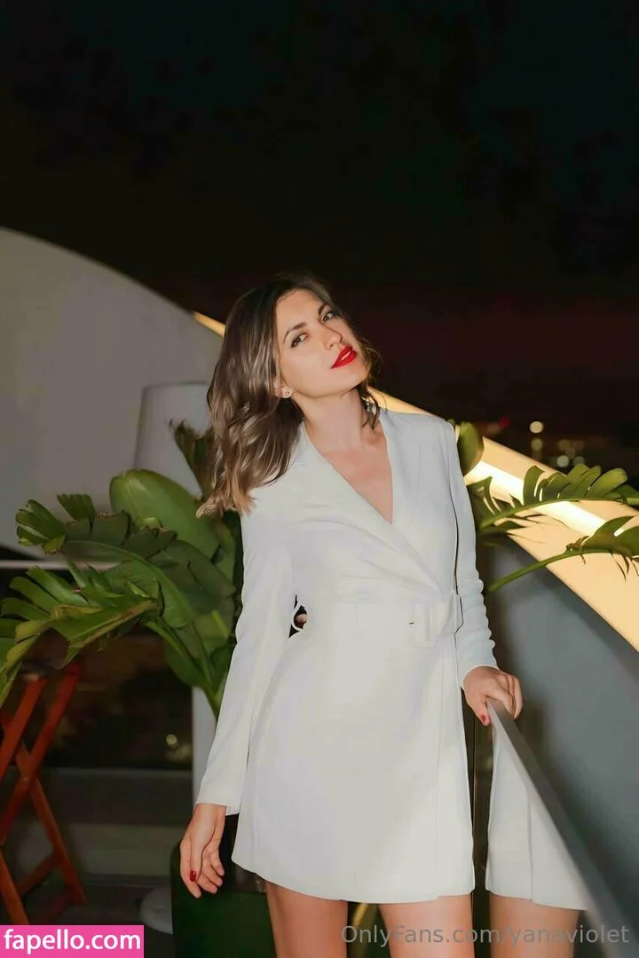 Yanae / bylkamonic / yanaviolet Onlyfans Photo Gallery 