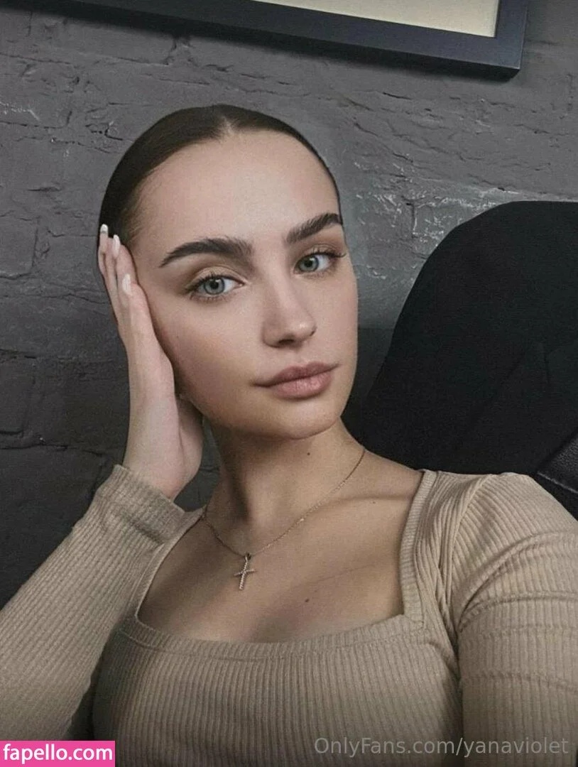 Yanae / bylkamonic / yanaviolet Onlyfans Photo Gallery 