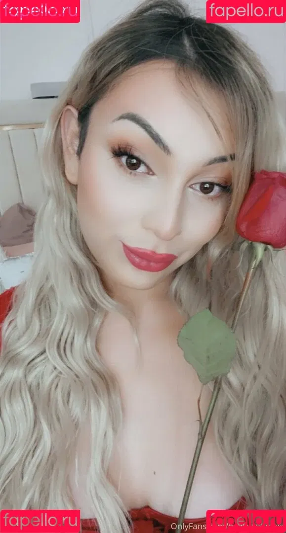 thehayleyb / tshayleybaby Onlyfans Photo Gallery 