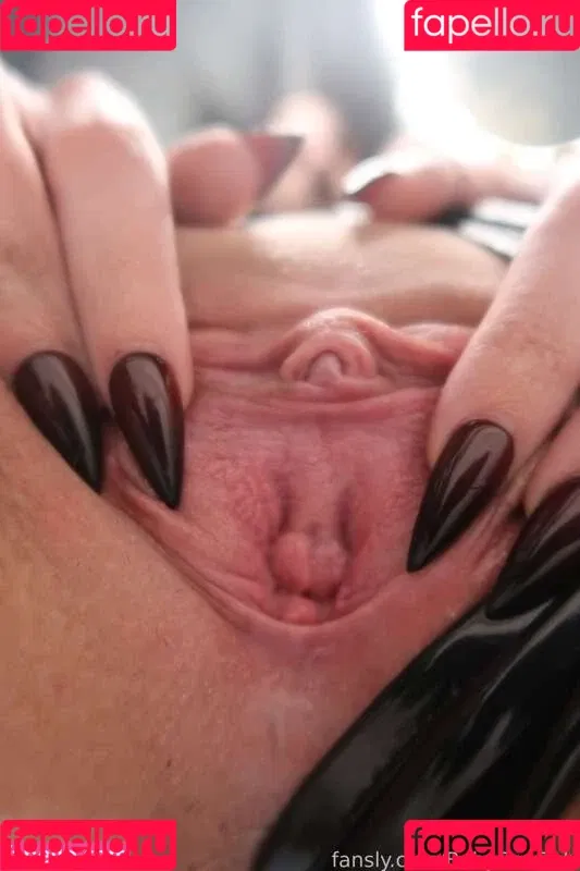 babybeebub / babybeebubu / lildirtmcgirt Onlyfans Photo Gallery 