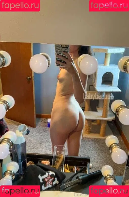 babybeebub / babybeebubu / lildirtmcgirt Onlyfans Photo Gallery 