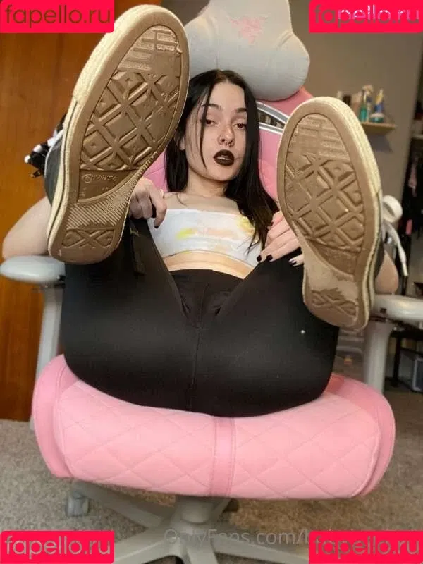 babybeebub / babybeebubu / lildirtmcgirt Onlyfans Photo Gallery 