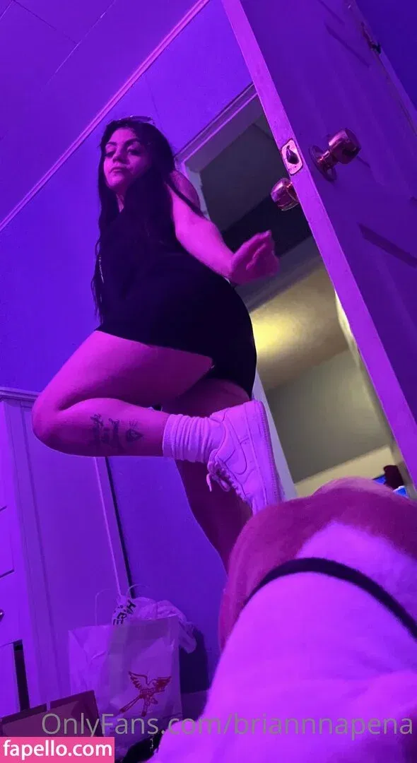 briannnapena Onlyfans Photo Gallery 
