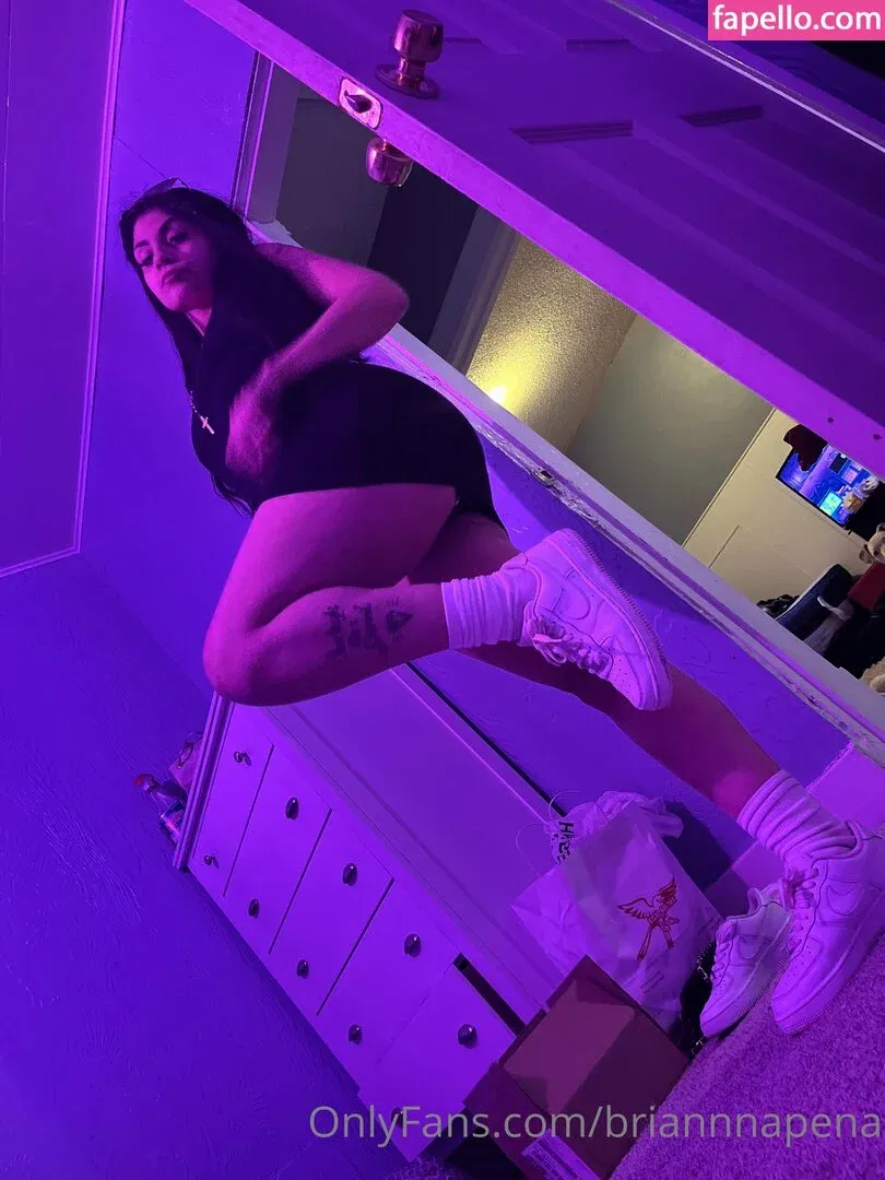 briannnapena Onlyfans Photo Gallery 