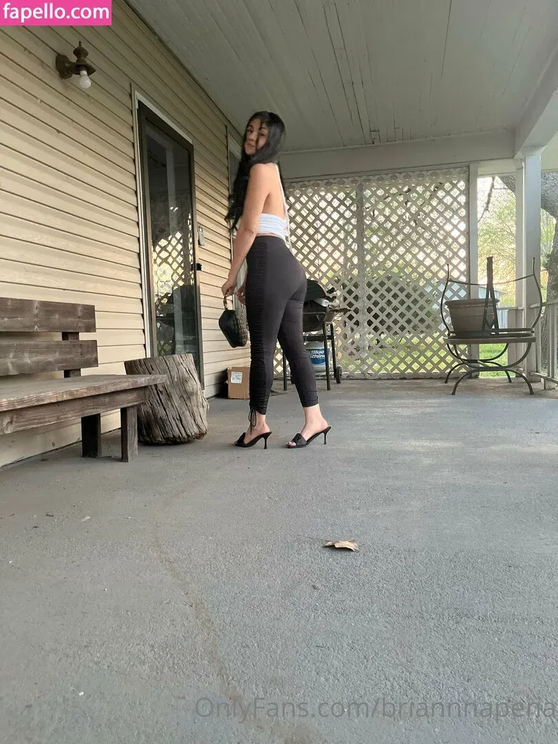 briannnapena Onlyfans Photo Gallery 