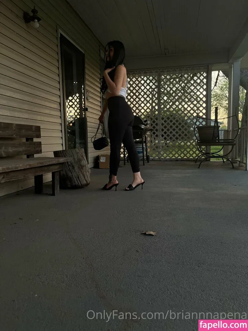 briannnapena Onlyfans Photo Gallery 