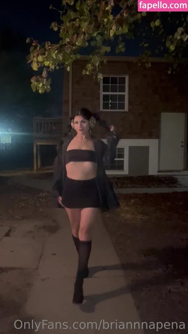 briannnapena Onlyfans Photo Gallery 