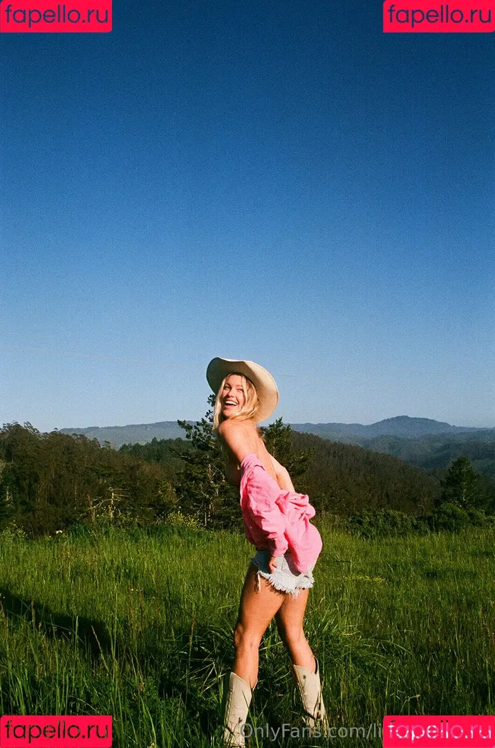 littlexxxfawn Onlyfans Photo Gallery 