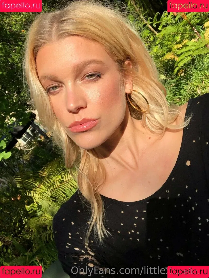 littlexxxfawn Onlyfans Photo Gallery 