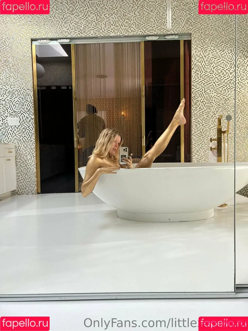 littlexxxfawn Onlyfans Photo Gallery 