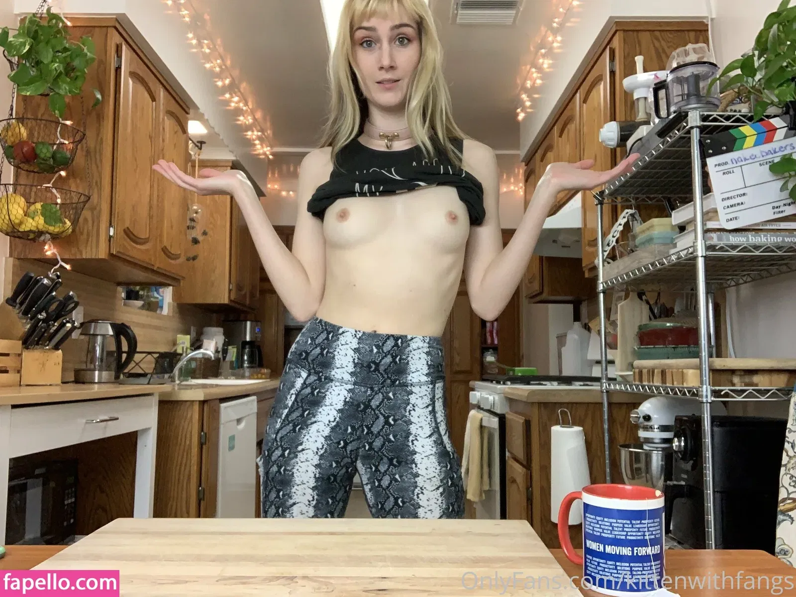 kittenwithfangs / kittenwithfangsfree Onlyfans Photo Gallery 