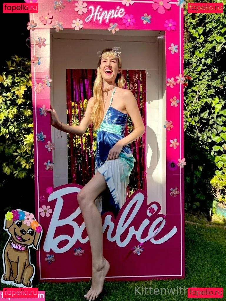 kittenwithfangs / kittenwithfangsfree Onlyfans Photo Gallery 