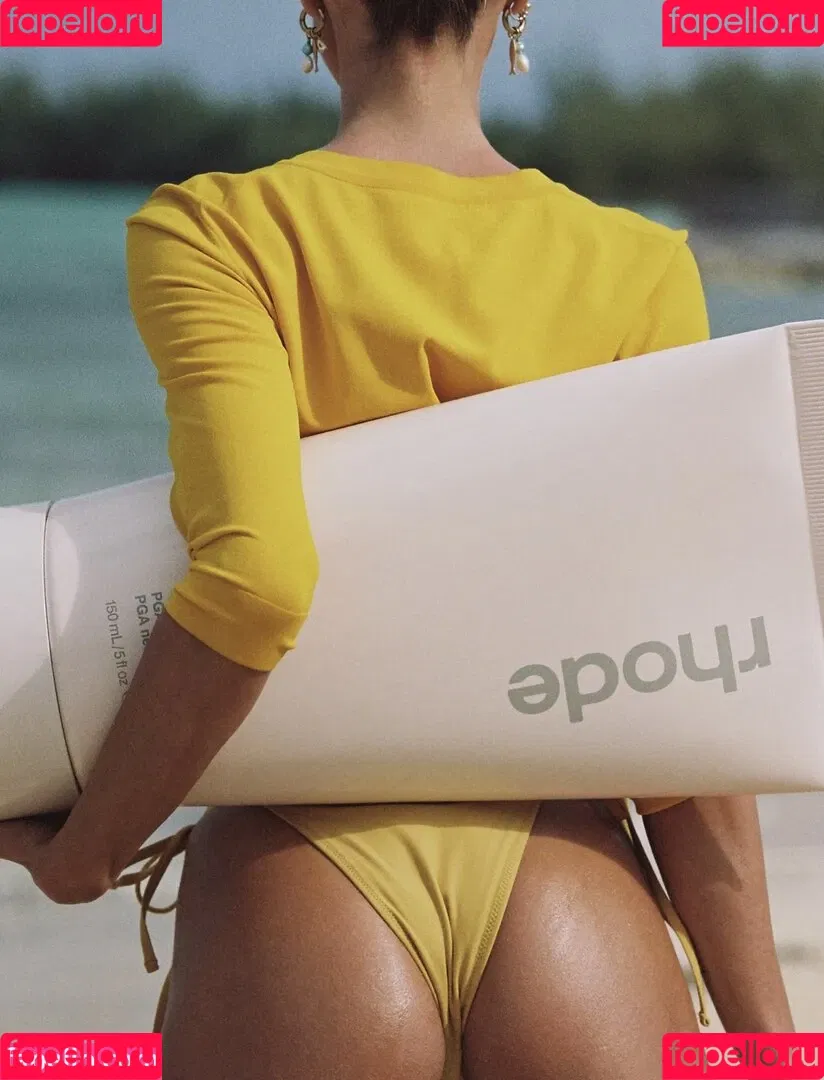 Hailey Baldwin / haileybieber Onlyfans Photo Gallery 