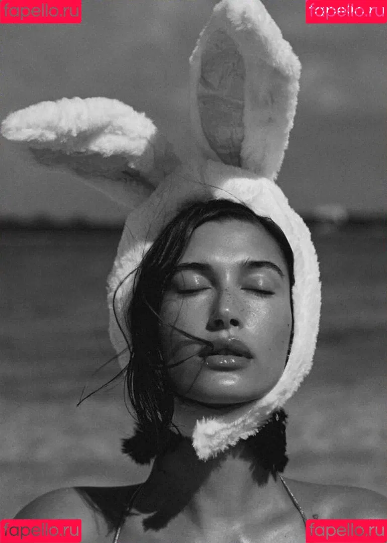 Hailey Baldwin / haileybieber Onlyfans Photo Gallery 