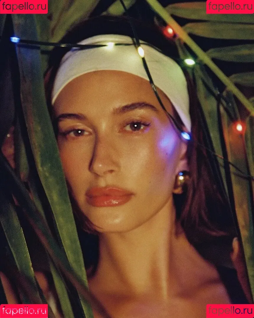 Hailey Baldwin / haileybieber Onlyfans Photo Gallery 