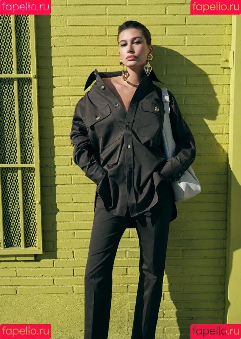 Hailey Baldwin / haileybieber Onlyfans Photo Gallery 