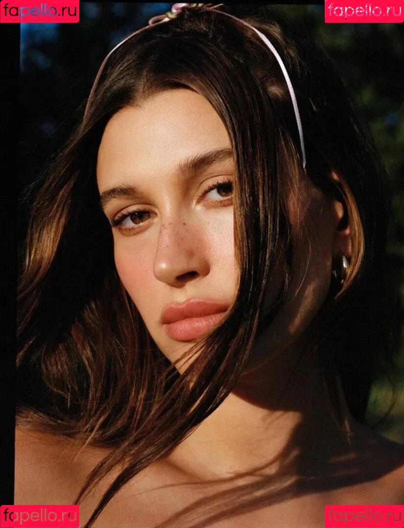 Hailey Baldwin / haileybieber Onlyfans Photo Gallery 