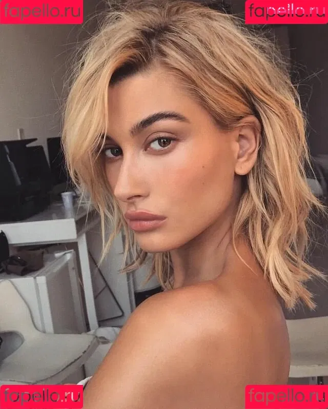 Hailey Baldwin / haileybieber Onlyfans Photo Gallery 