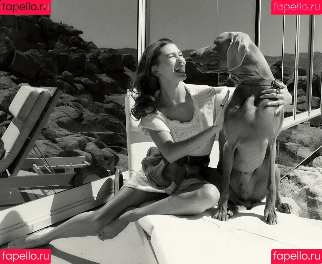 Hailey Baldwin / haileybieber Onlyfans Photo Gallery 