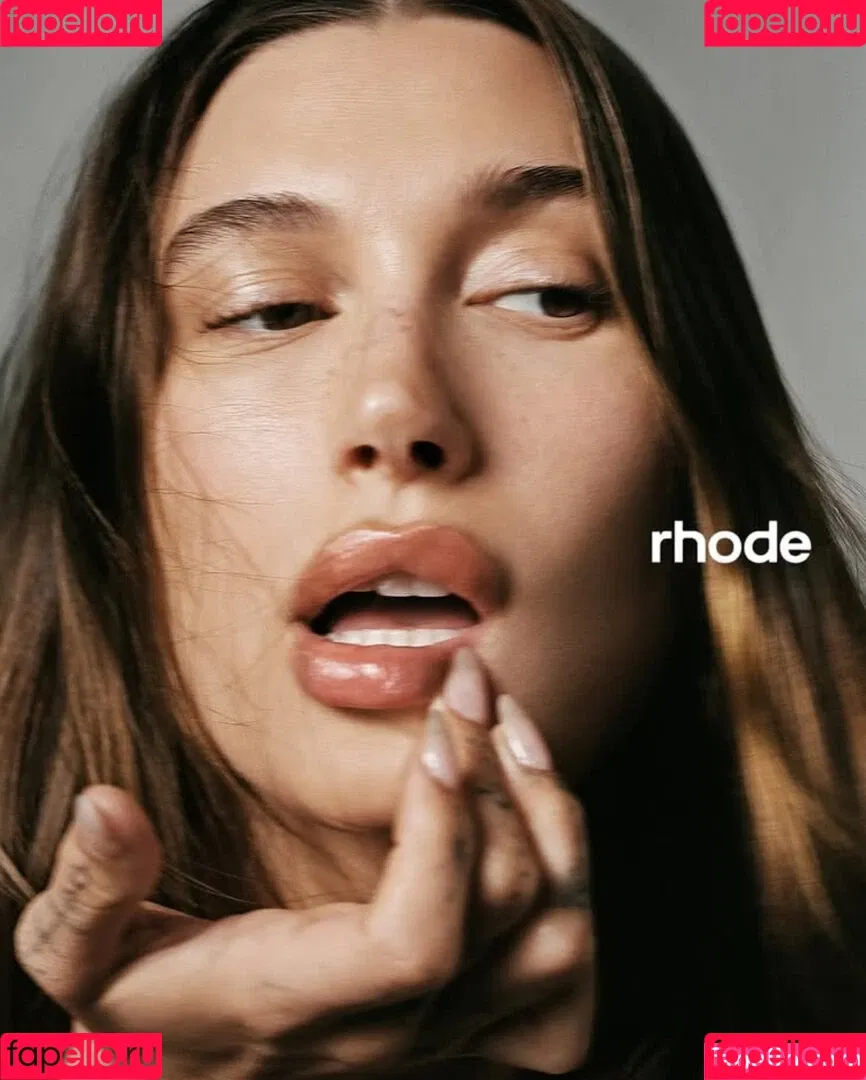 Hailey Baldwin / haileybieber Onlyfans Photo Gallery 