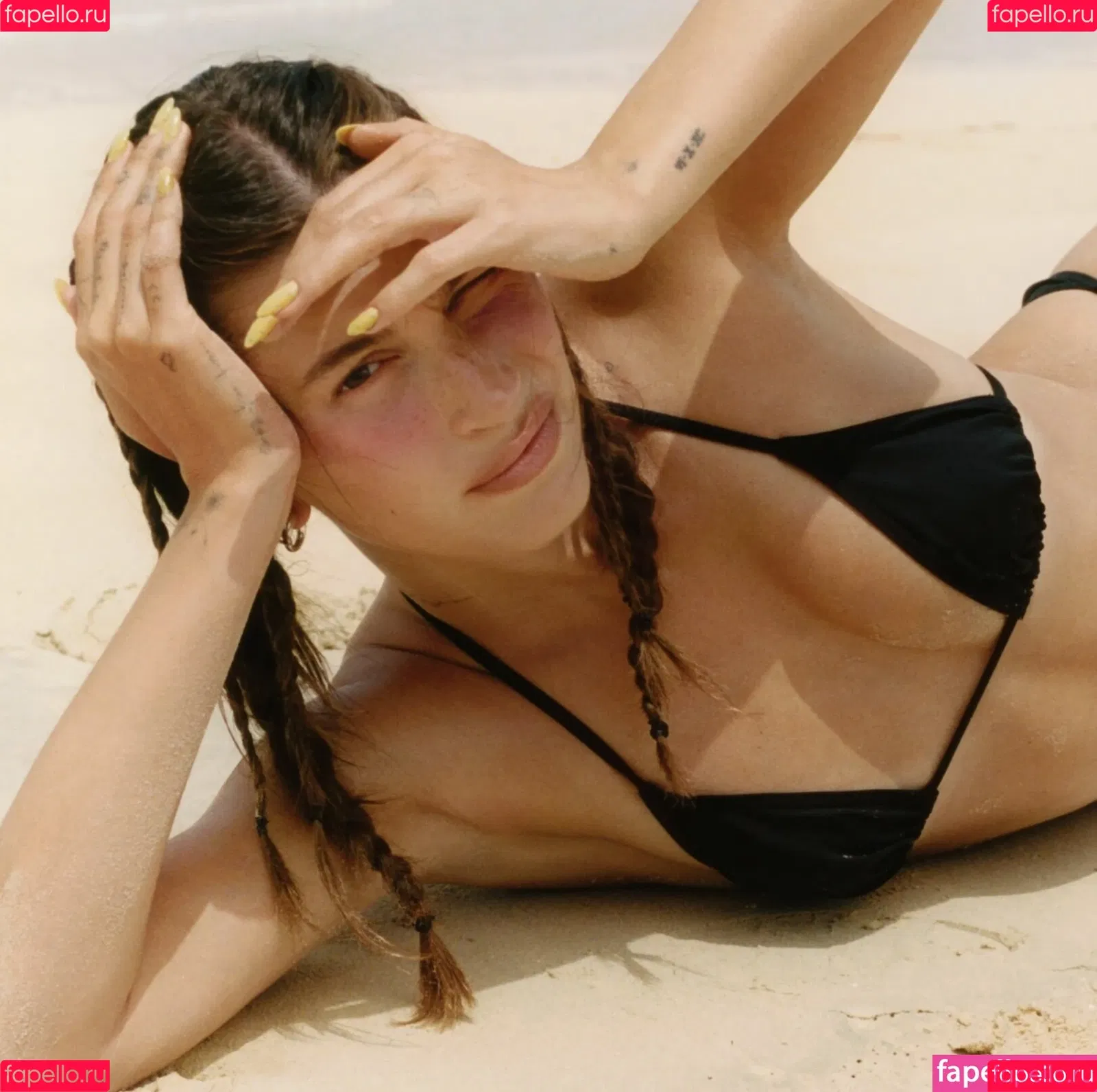 Hailey Baldwin / haileybieber Onlyfans Photo Gallery 