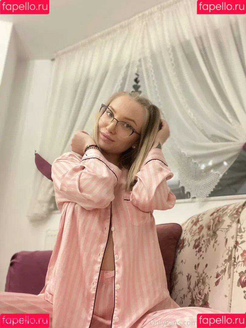 sugarqueend / sugarqueenn Onlyfans Photo Gallery 