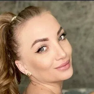 sugarqueend / sugarqueenn Onlyfans Photo Gallery 