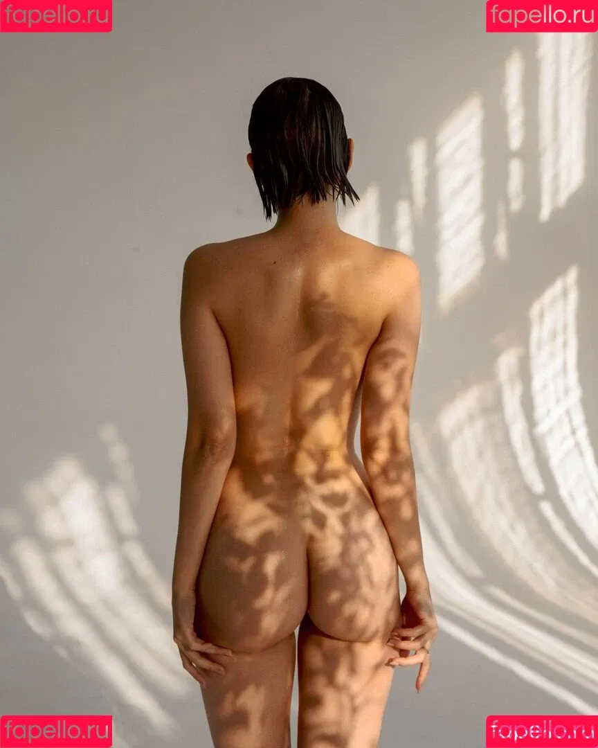 Toriiiaa / Victoria / https: / victoria_home_girl Onlyfans Photo Gallery 