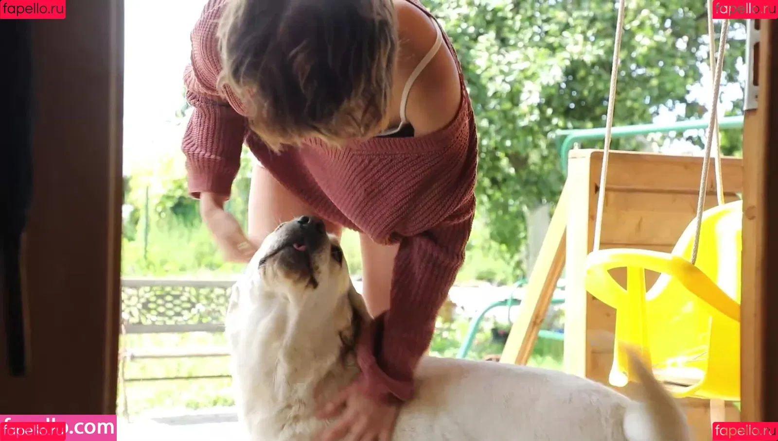 Toriiiaa / Victoria / https: / victoria_home_girl Onlyfans Photo Gallery 