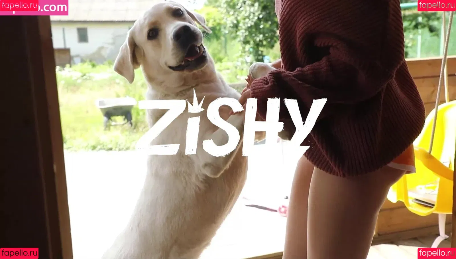 Toriiiaa / Victoria / https: / victoria_home_girl Onlyfans Photo Gallery 