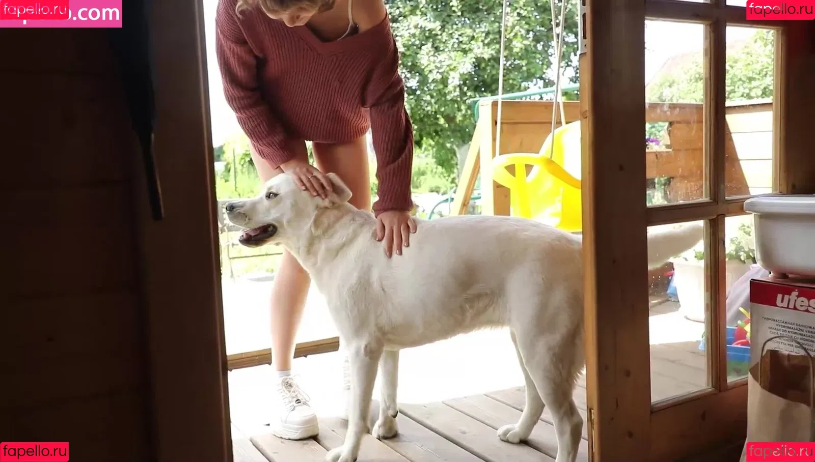 Toriiiaa / Victoria / https: / victoria_home_girl Onlyfans Photo Gallery 