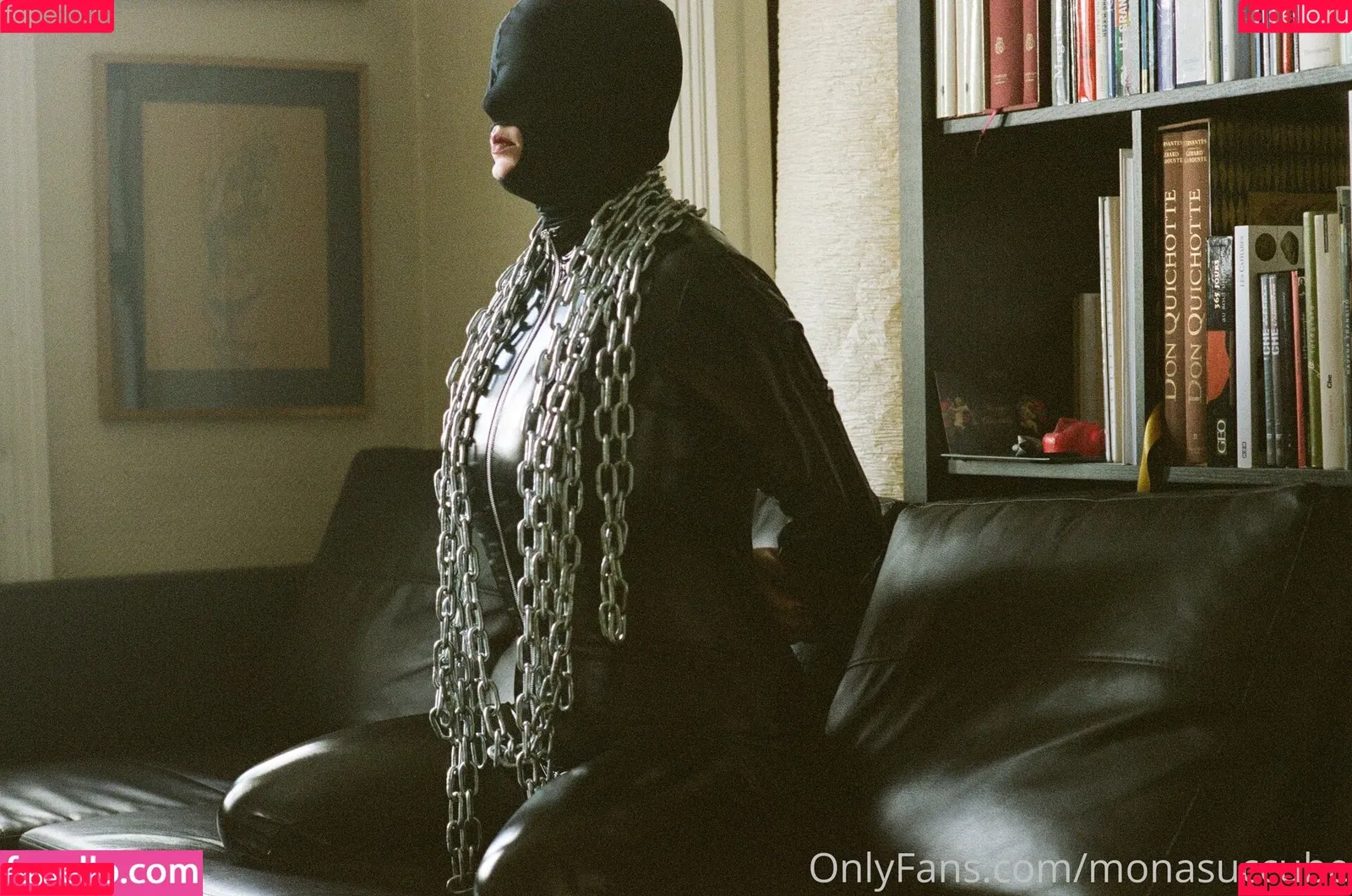 monasuccube / monasuccube_ Onlyfans Photo Gallery 