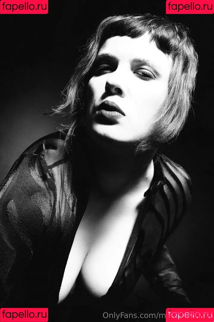 monasuccube / monasuccube_ Onlyfans Photo Gallery 