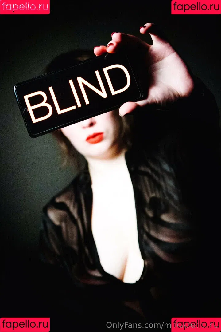 monasuccube / monasuccube_ Onlyfans Photo Gallery 