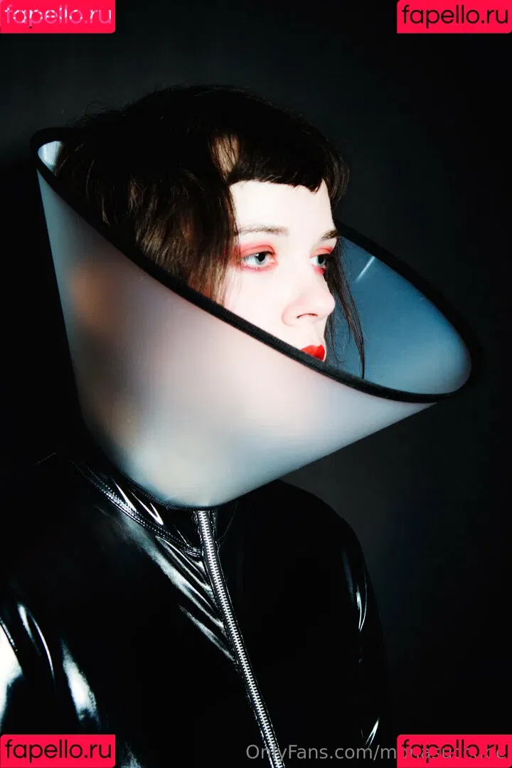 monasuccube / monasuccube_ Onlyfans Photo Gallery 