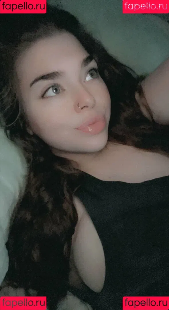 Nova_premium / fiona_nova / xxnovazz Onlyfans Photo Gallery 