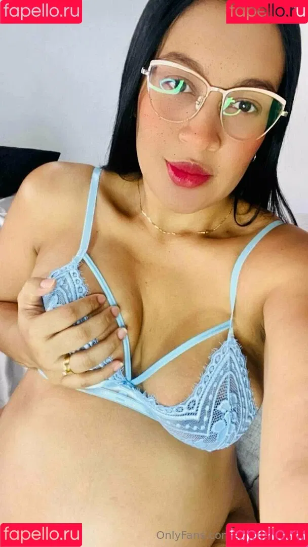 charlottepre / charlotteprepa Onlyfans Photo Gallery 