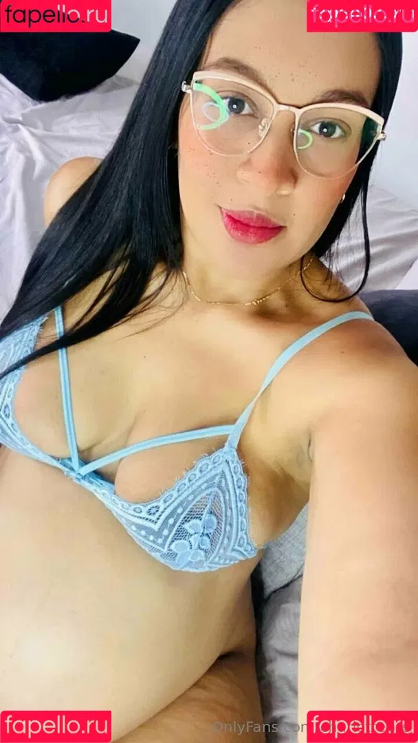 charlottepre / charlotteprepa Onlyfans Photo Gallery 