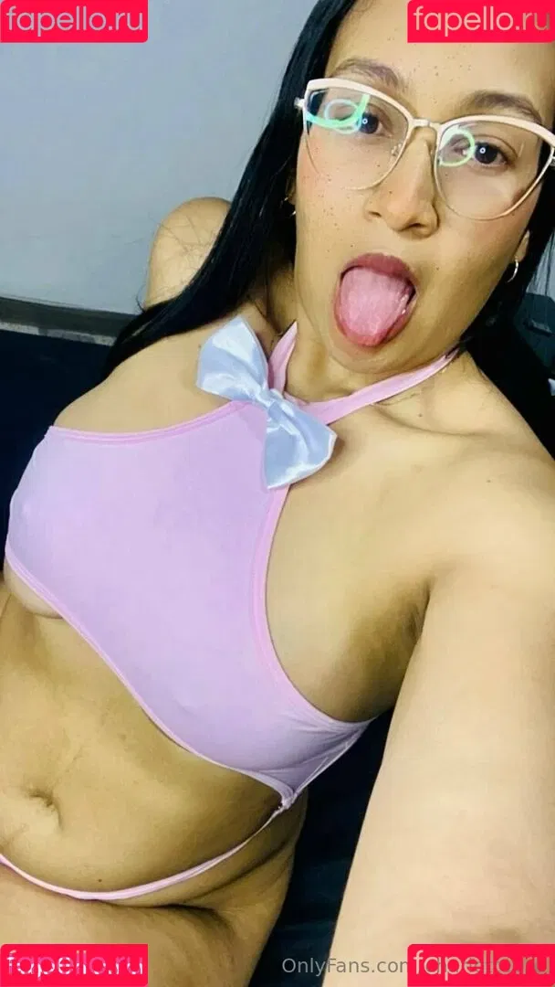 charlottepre / charlotteprepa Onlyfans Photo Gallery 