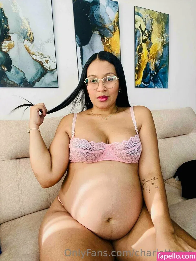 charlottepre / charlotteprepa Onlyfans Photo Gallery 