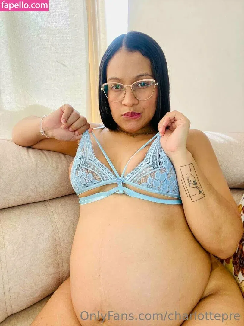 charlottepre / charlotteprepa Onlyfans Photo Gallery 