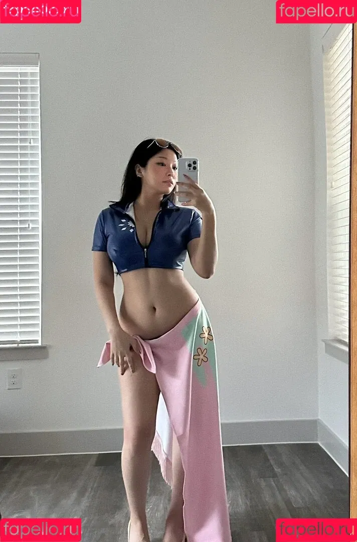 Aikuros / Hyoon Onlyfans Photo Gallery 