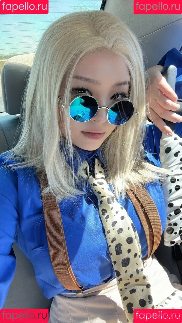 Aikuros / Hyoon Onlyfans Photo Gallery 