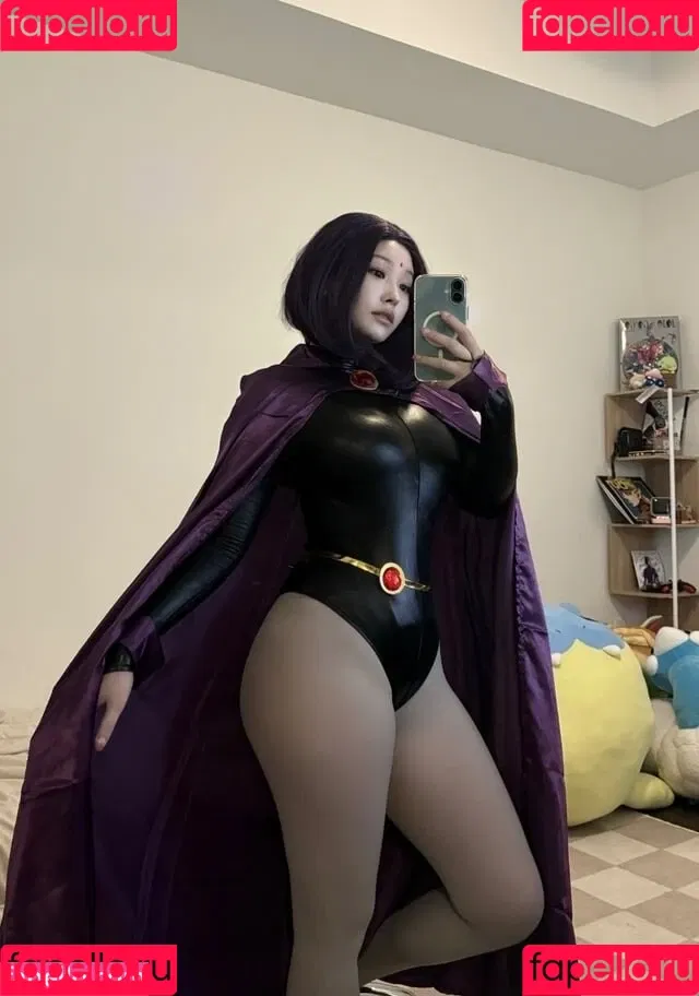 Aikuros / Hyoon Onlyfans Photo Gallery 