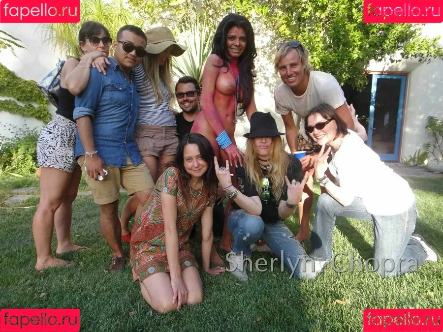 Sherlyn Chopra / SherlynChopra / _sherlynchopra_ / officialsherlynchopra Onlyfans Photo Gallery 