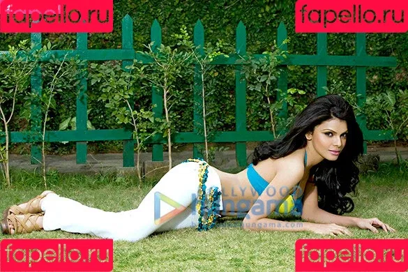 Sherlyn Chopra / SherlynChopra / _sherlynchopra_ / officialsherlynchopra Onlyfans Photo Gallery 